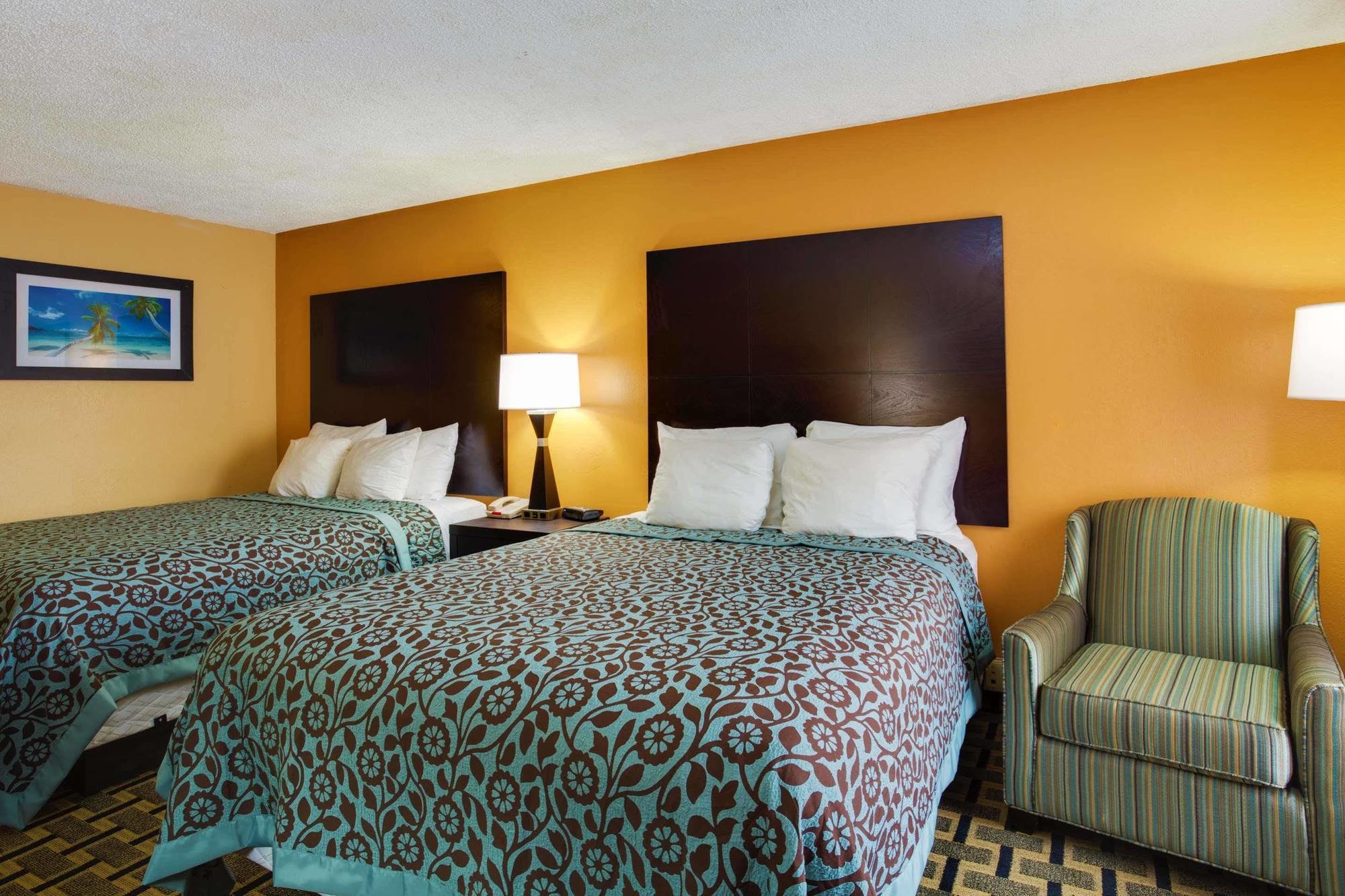 Days Inn By Wyndham Sarasota Bay Exterior photo